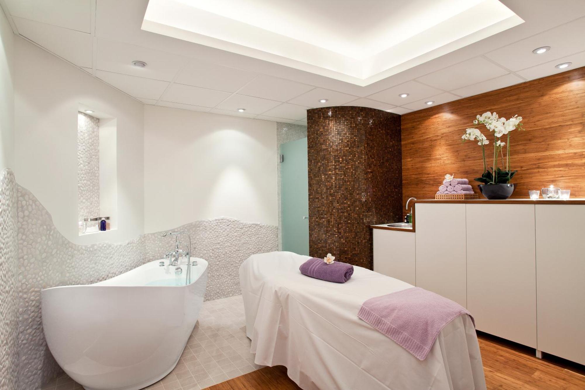 Trosa Stadshotell & Spa Экстерьер фото
